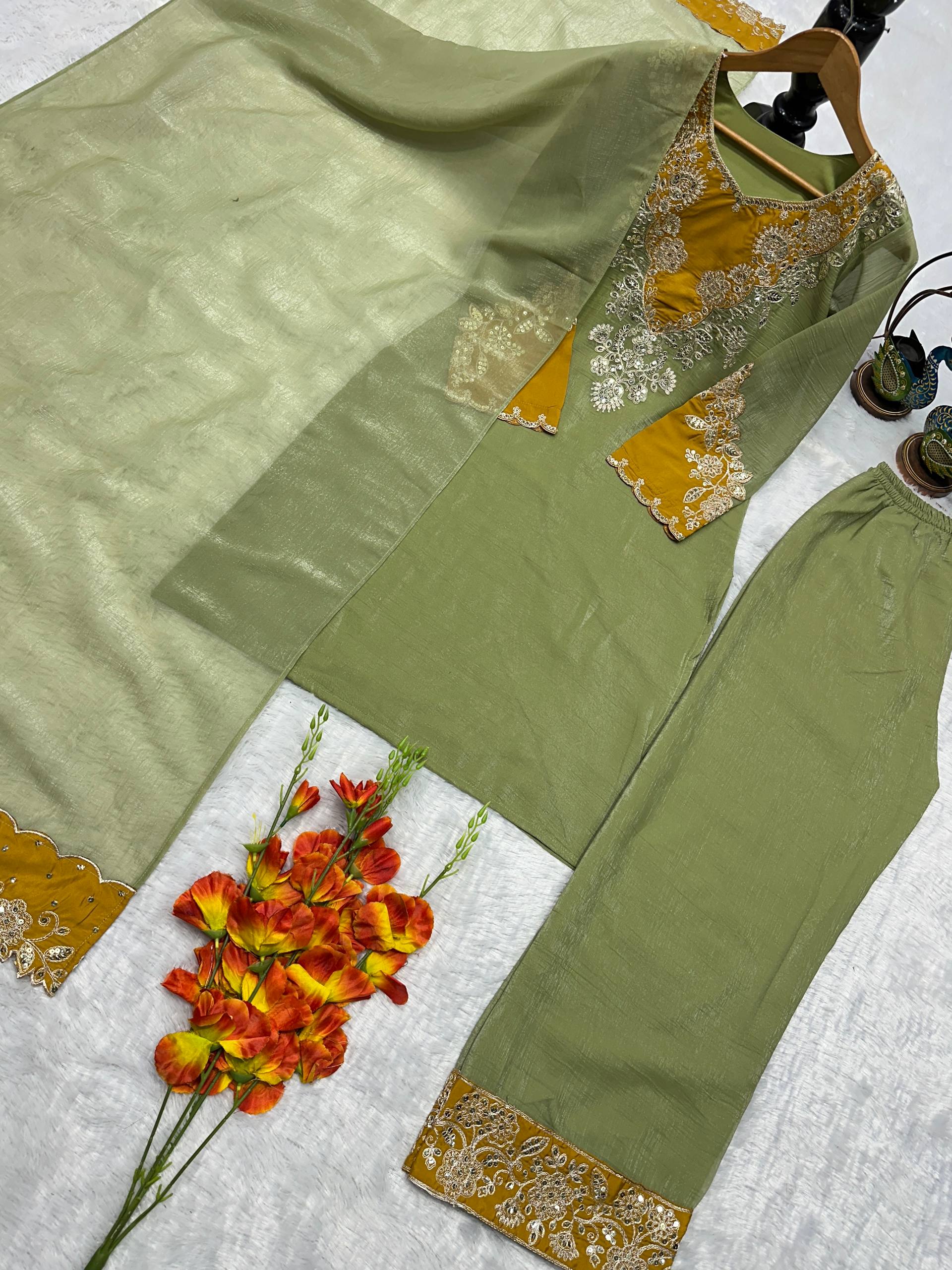 Gilded Moss & Ochre Gen-Z Set